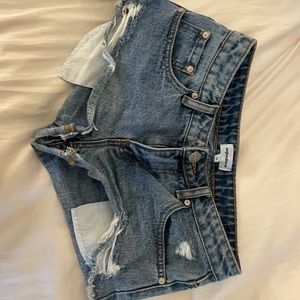 Super down jean shorts size 24